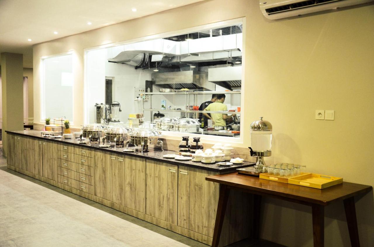 פאלמבאנג Airish Hotel מראה חיצוני תמונה